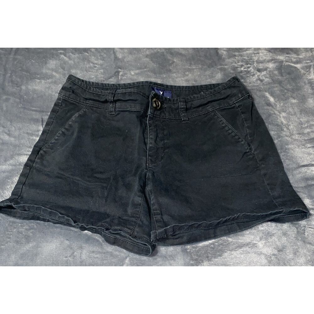American Eagle Black Stretch Midi Shorts Size 2 Stretch